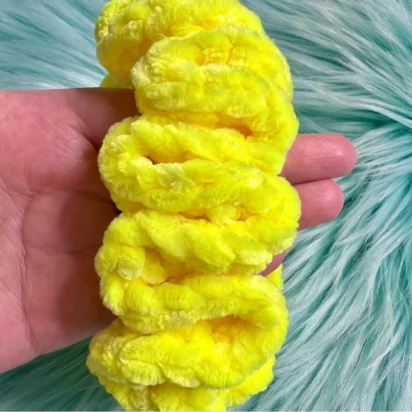 ARTISAN Large VELOUR Crochet Sunrise Bright Yellow Hair Scrunchie - Picture 3 of 6